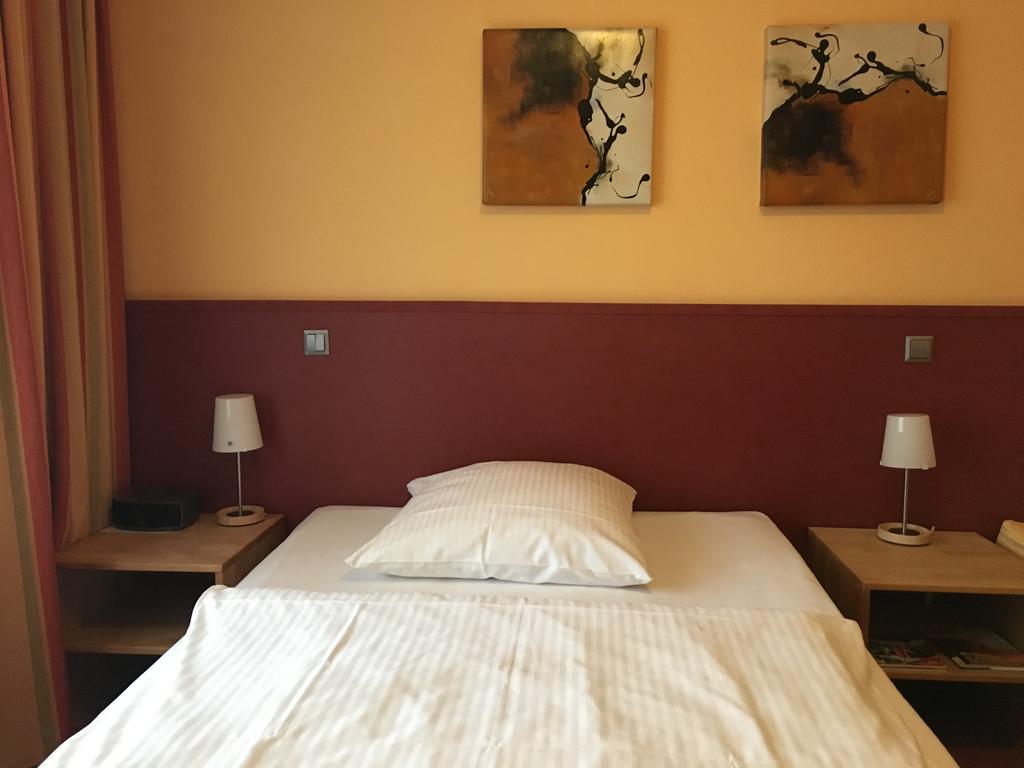 Essentis Ecohotel Berlin Oda fotoğraf