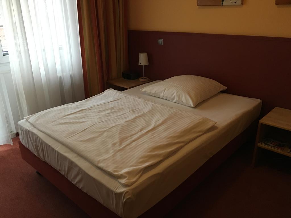 Essentis Ecohotel Berlin Oda fotoğraf